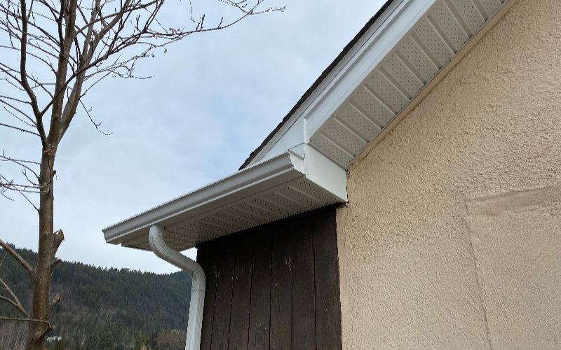 Fascia installation West Kootneys