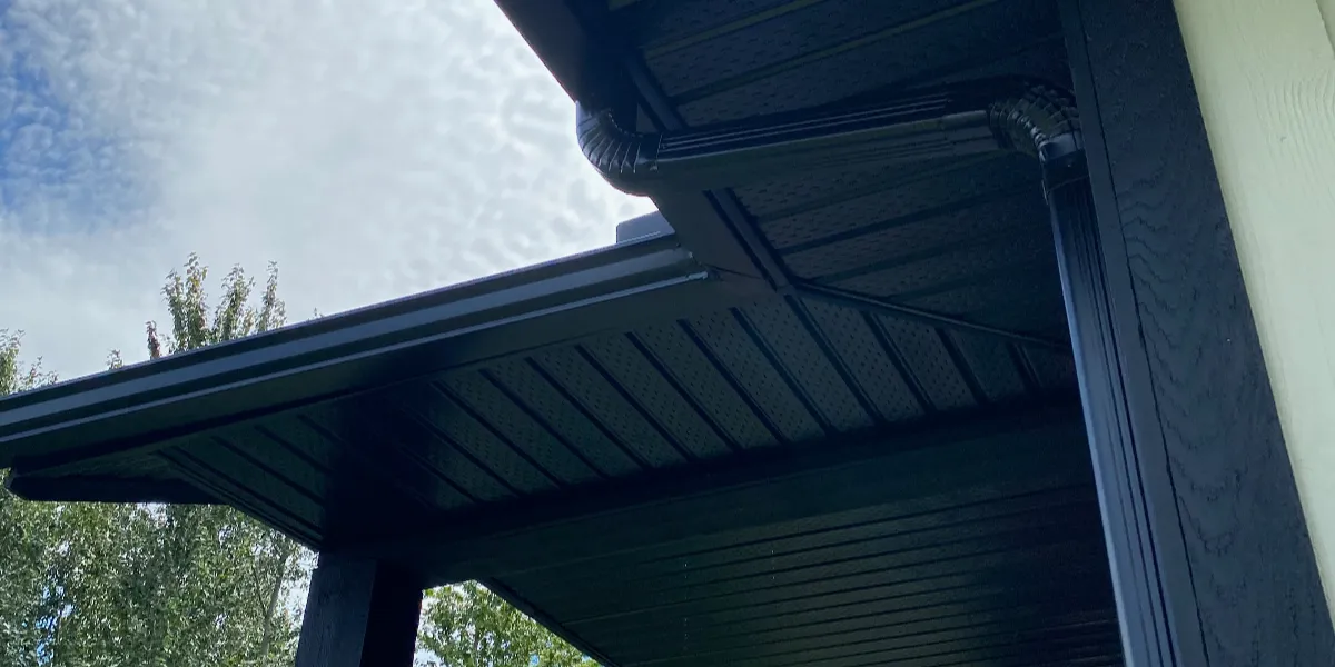 winter soffit ventilation in BC